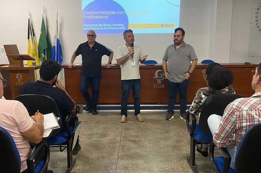 Coordenador do CREA ministra palestra para acadêmicos de Engenharias